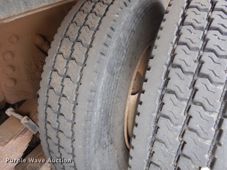 image for item DI5511 1992 White GMC WX Xpeditor  refuse truck