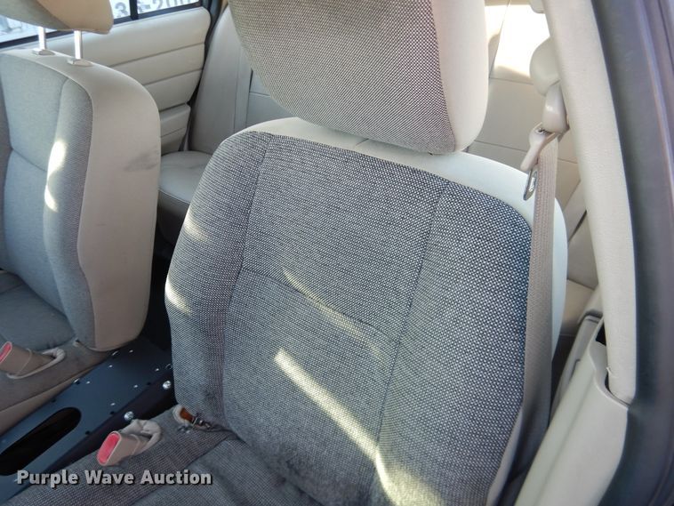 image for item DI5512 2011 Ford Crown Victoria Police Interceptor