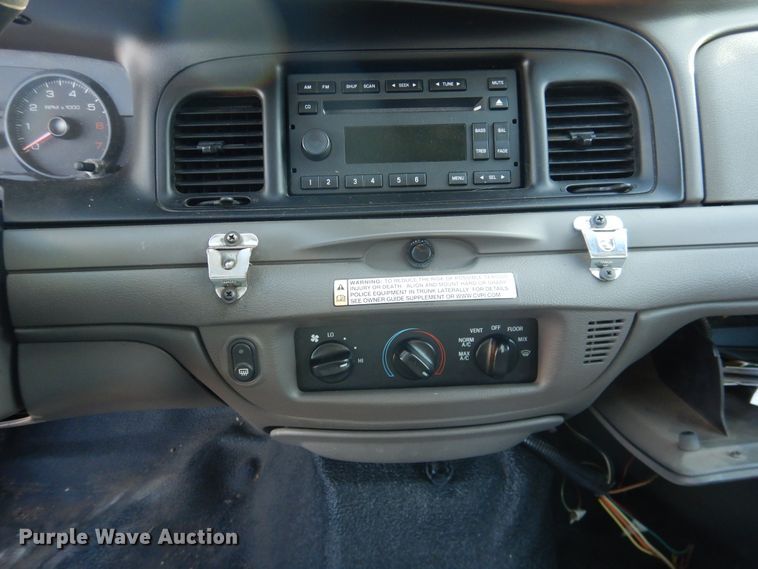 image for item DI5512 2011 Ford Crown Victoria Police Interceptor