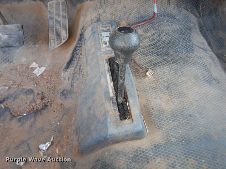 image for item DI5513 1991 Chevrolet K2500  utility bed pickup truck