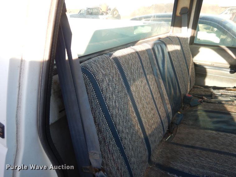 image for item DI5513 1991 Chevrolet K2500  utility bed pickup truck