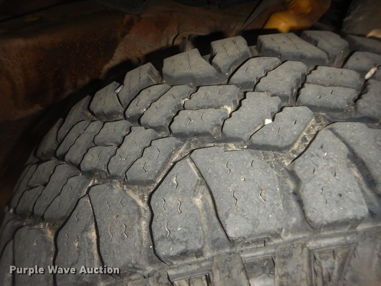 image for item DI5513 1991 Chevrolet K2500  utility bed pickup truck