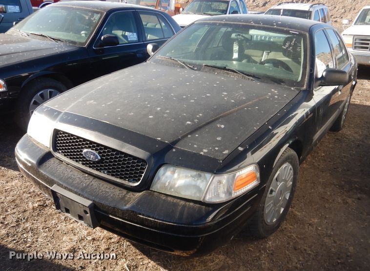 image for item DI5516 2011 Ford Crown Victoria Police Interceptor