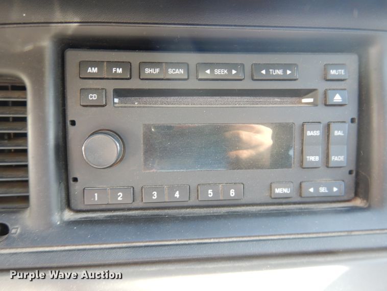 image for item DI5516 2011 Ford Crown Victoria Police Interceptor