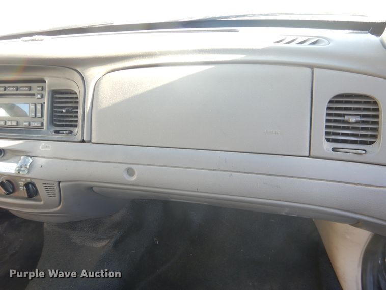 image for item DI5516 2011 Ford Crown Victoria Police Interceptor