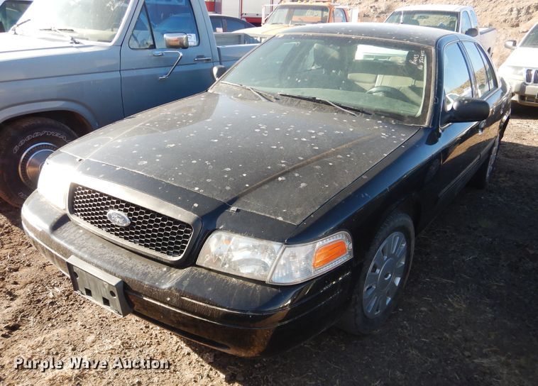 image for item DI5517 2011 Ford Crown Victoria Police Interceptor