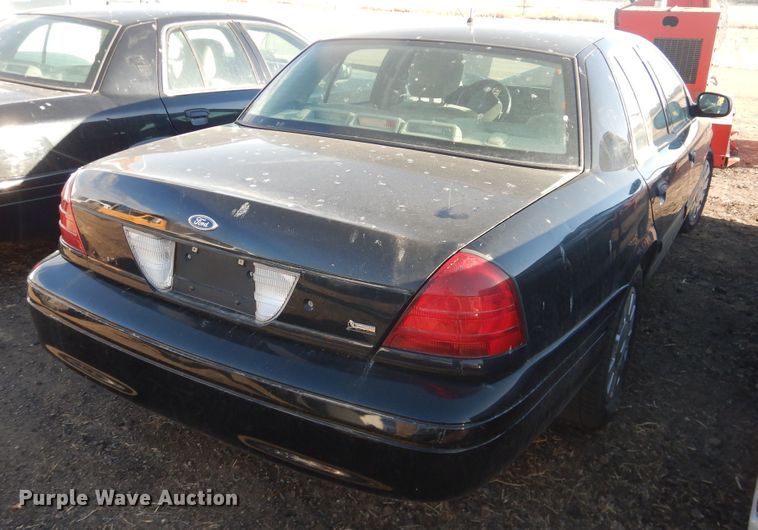 image for item DI5517 2011 Ford Crown Victoria Police Interceptor