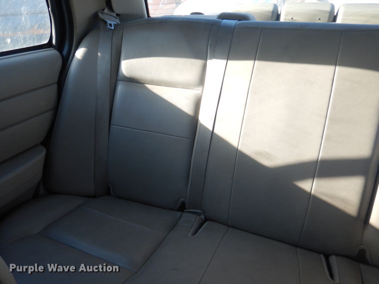 image for item DI5517 2011 Ford Crown Victoria Police Interceptor