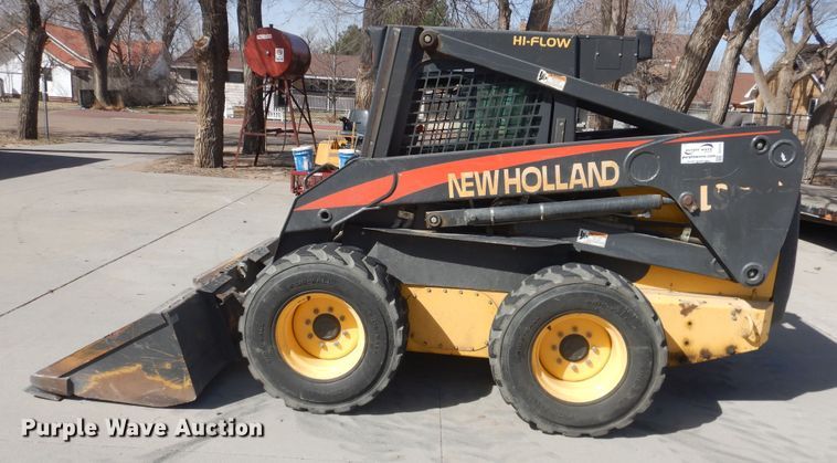 image for item DJ1111 New Holland LS190B  skid steer loader