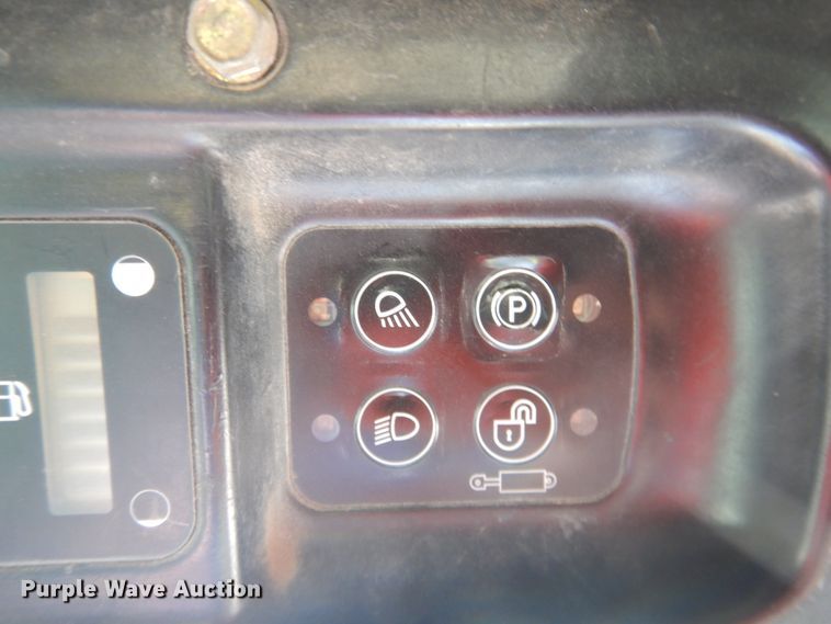 image for item DJ1111 New Holland LS190B  skid steer loader