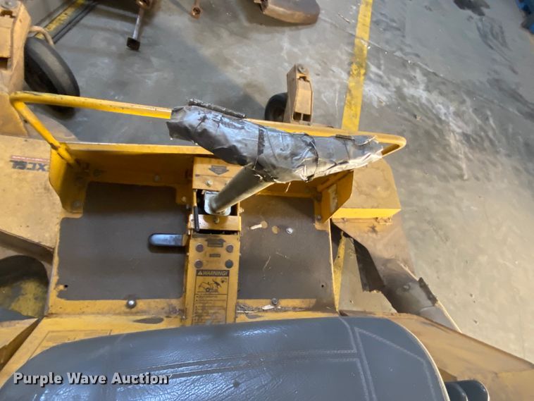 image for item DJ1115 Hustler 924712  ZTR lawn mower