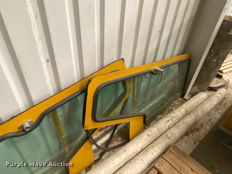 image for item DJ1115 Hustler 924712  ZTR lawn mower