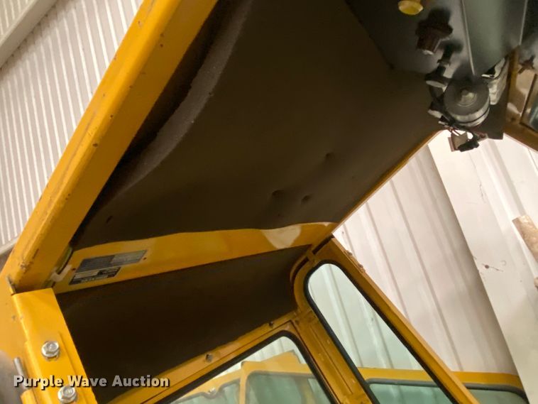 image for item DJ1115 Hustler 924712  ZTR lawn mower