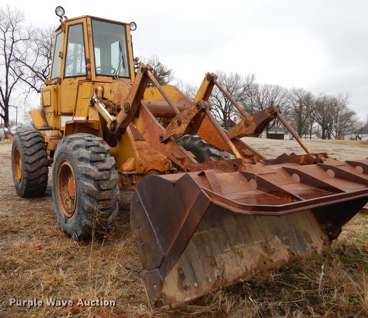 image for item DJ2952 1976 Caterpillar 930  wheel loader