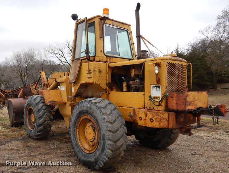 image for item DJ2952 1976 Caterpillar 930  wheel loader