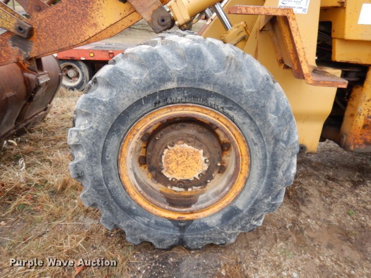 image for item DJ2952 1976 Caterpillar 930  wheel loader