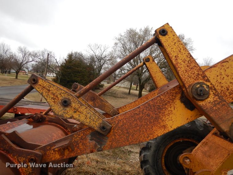 image for item DJ2952 1976 Caterpillar 930  wheel loader