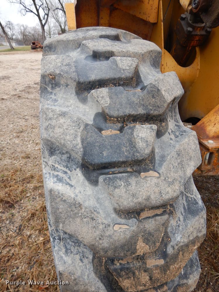 image for item DJ2952 1976 Caterpillar 930  wheel loader