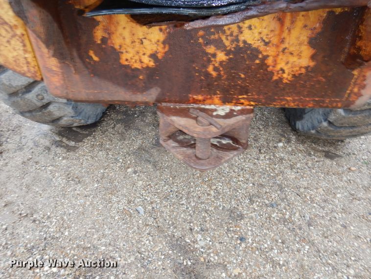 image for item DJ2952 1976 Caterpillar 930  wheel loader