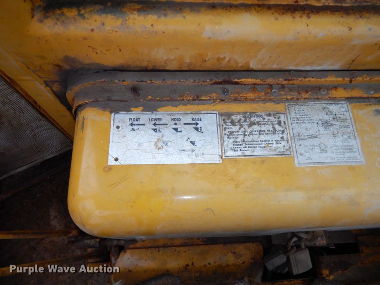 image for item DJ2952 1976 Caterpillar 930  wheel loader