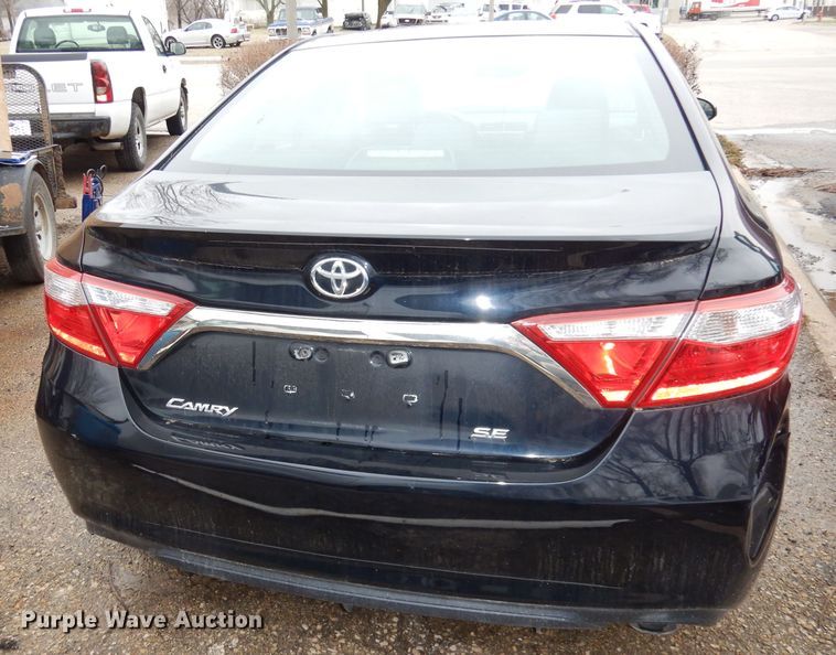 image for item DJ2955 2016 Toyota Camry SE