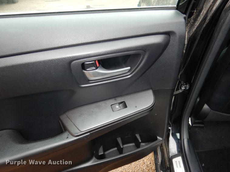 image for item DJ2955 2016 Toyota Camry SE