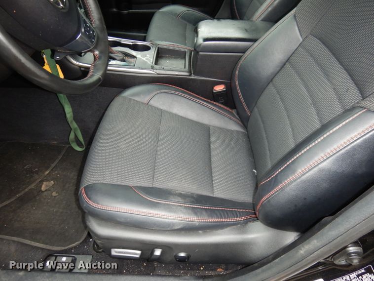 image for item DJ2955 2016 Toyota Camry SE