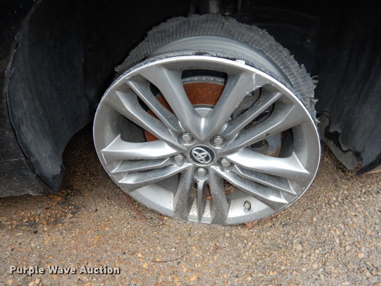 image for item DJ2955 2016 Toyota Camry SE