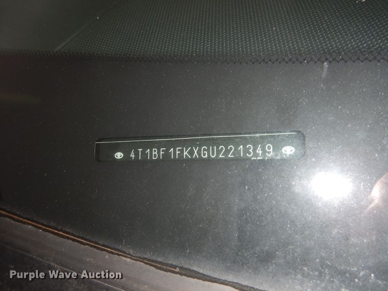 image for item DJ2955 2016 Toyota Camry SE