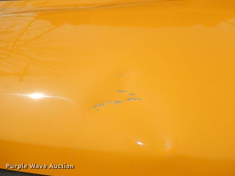 image for item DJ2957 2005 GMC Savana  school bus