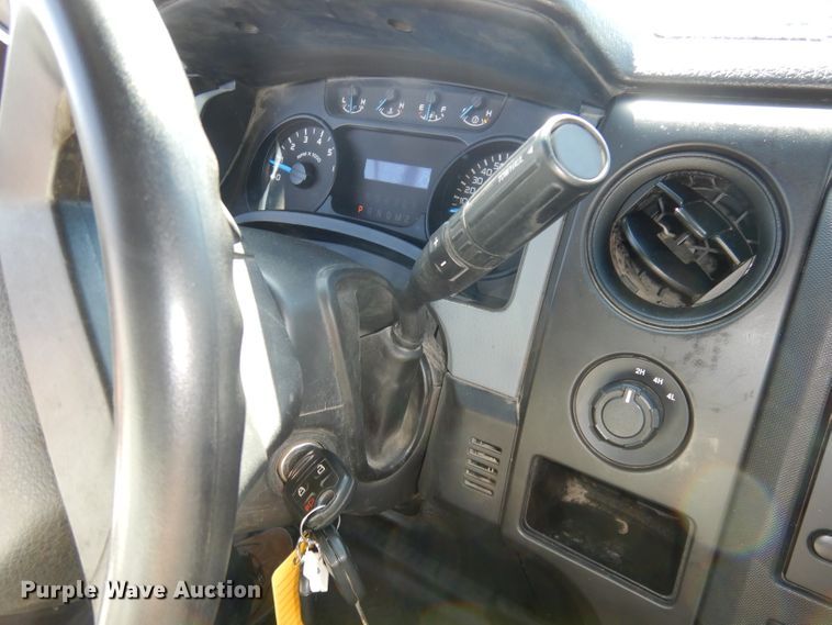 image for item DJ2975 2014 Ford F150  SuperCab pickup truck