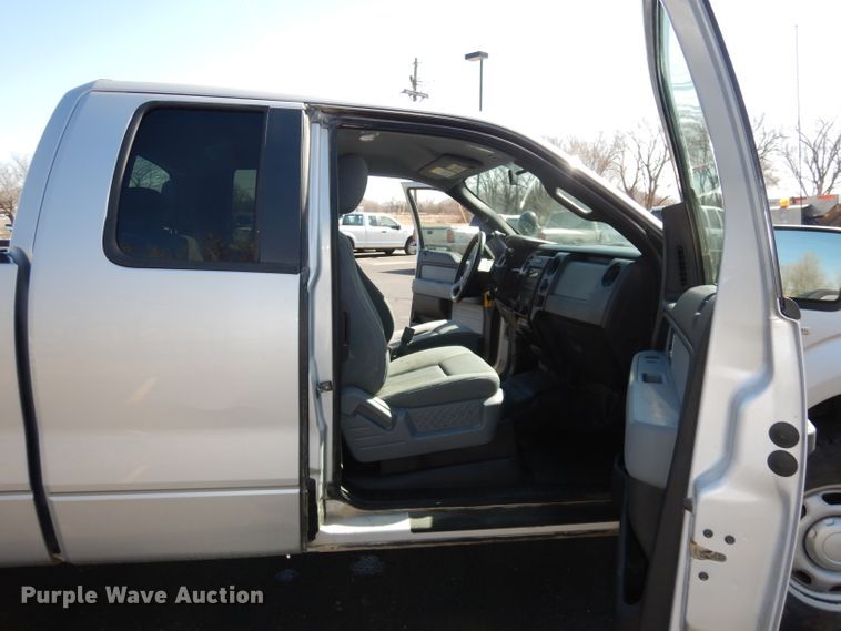 image for item DJ2975 2014 Ford F150  SuperCab pickup truck