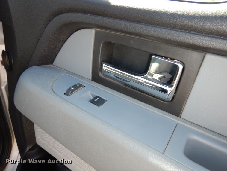 image for item DJ2975 2014 Ford F150  SuperCab pickup truck