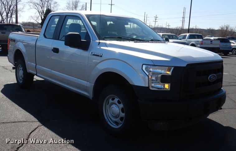 image for item DJ2977 2016 Ford F150  SuperCab pickup truck