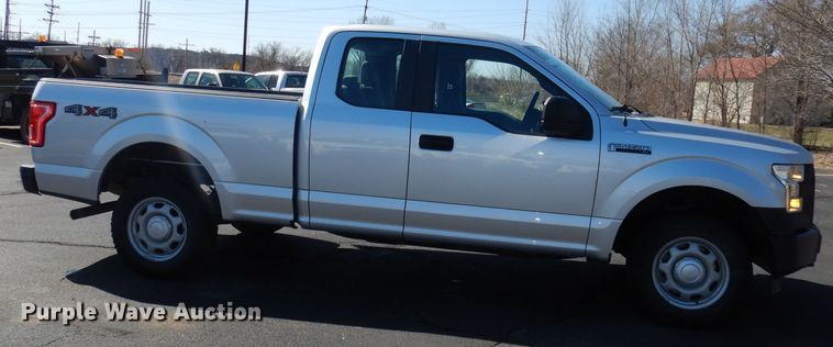 image for item DJ2977 2016 Ford F150  SuperCab pickup truck