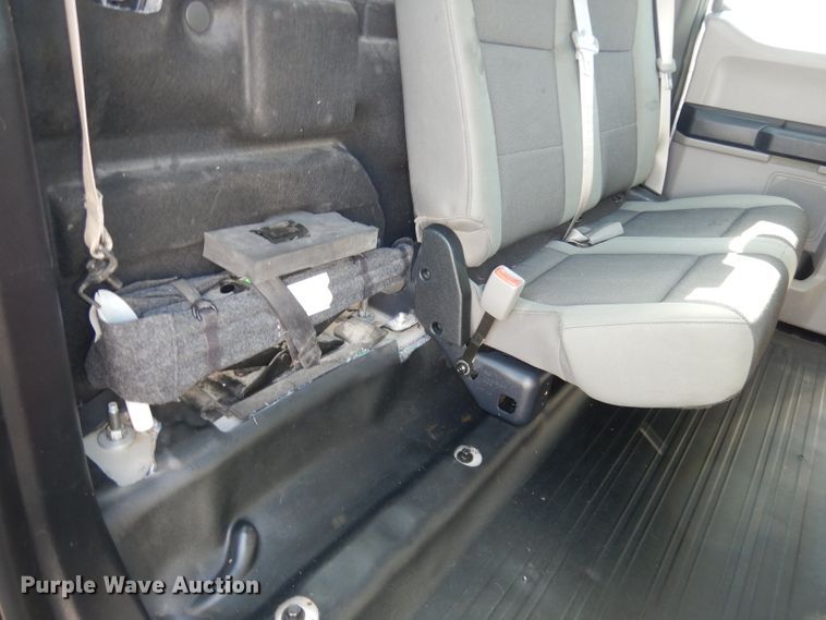 image for item DJ2977 2016 Ford F150  SuperCab pickup truck