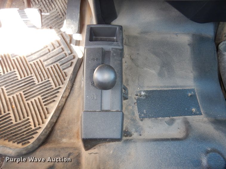 image for item DJ2978 2012 Chevrolet Silverado 1500  Ext. Cab pickup truck