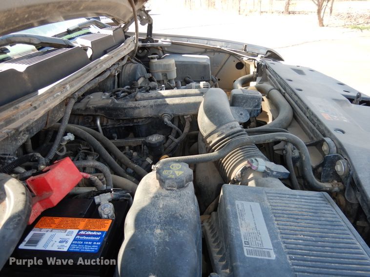 image for item DJ2978 2012 Chevrolet Silverado 1500  Ext. Cab pickup truck