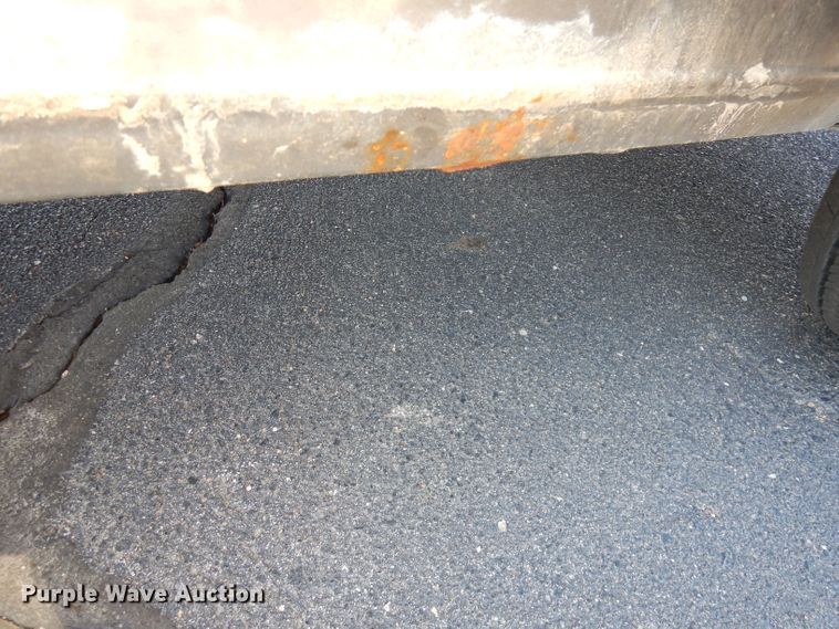 image for item DJ2978 2012 Chevrolet Silverado 1500  Ext. Cab pickup truck