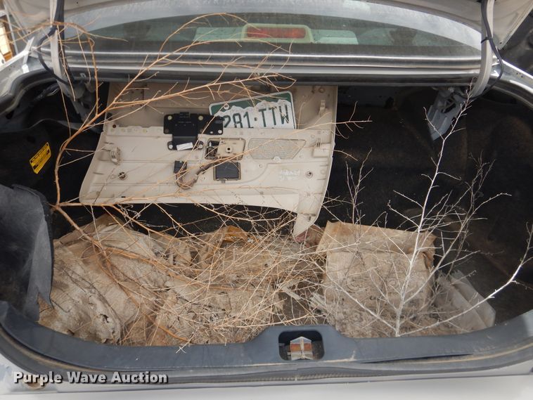 image for item DJ4989 2006 Ford Crown Victoria Police Interceptor