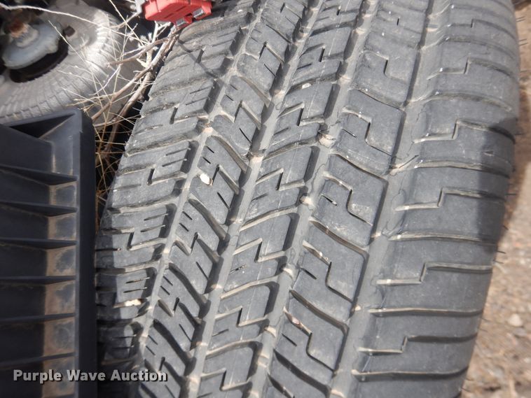 image for item DJ4989 2006 Ford Crown Victoria Police Interceptor