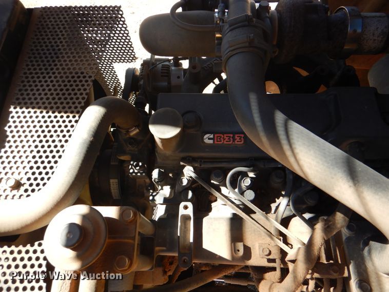 image for item DJ8688 2002 Vermeer BC1000 XL  wood chipper