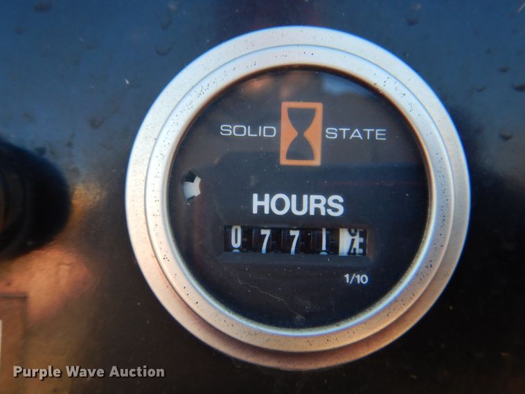 image for item DJ8688 2002 Vermeer BC1000 XL  wood chipper