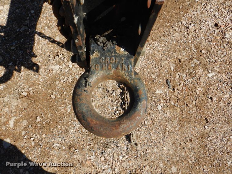 image for item DJ8688 2002 Vermeer BC1000 XL  wood chipper