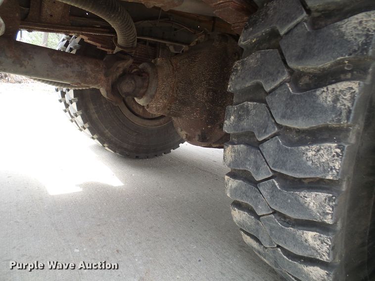 image for item DL0901 1985 Ford 8000  fire truck