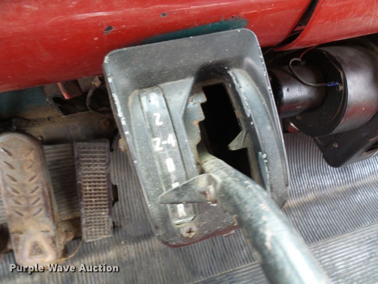 image for item DL0901 1985 Ford 8000  fire truck