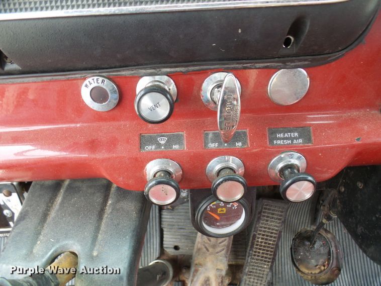 image for item DL0901 1985 Ford 8000  fire truck