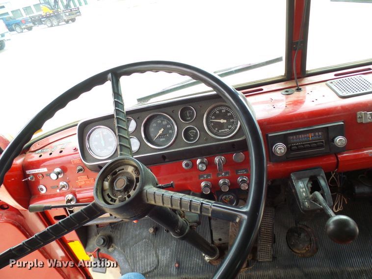 image for item DL0901 1985 Ford 8000  fire truck