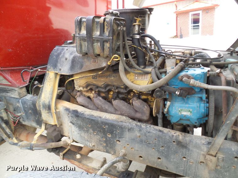 image for item DL0901 1985 Ford 8000  fire truck