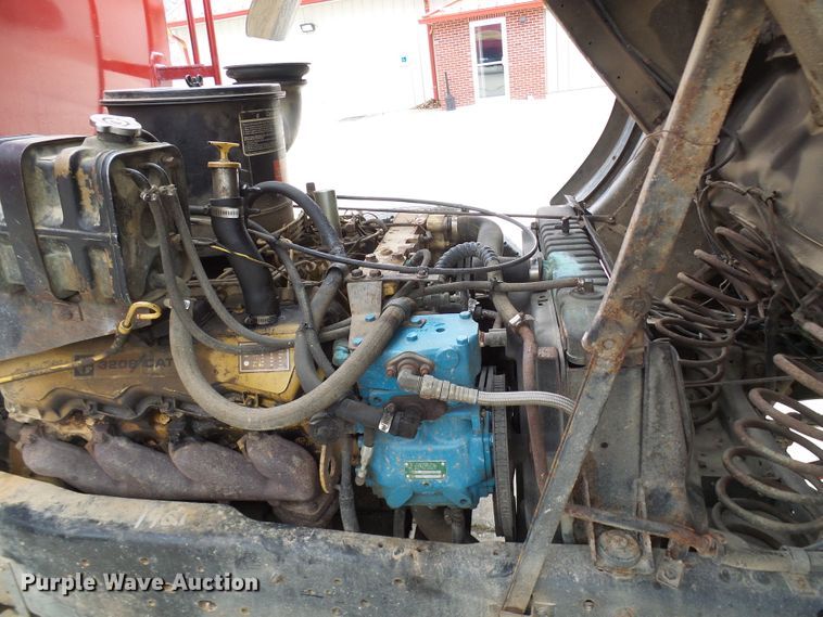 image for item DL0901 1985 Ford 8000  fire truck